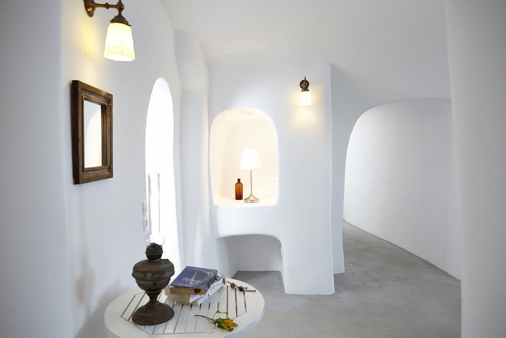 Liakada Oia Suites Exterior photo